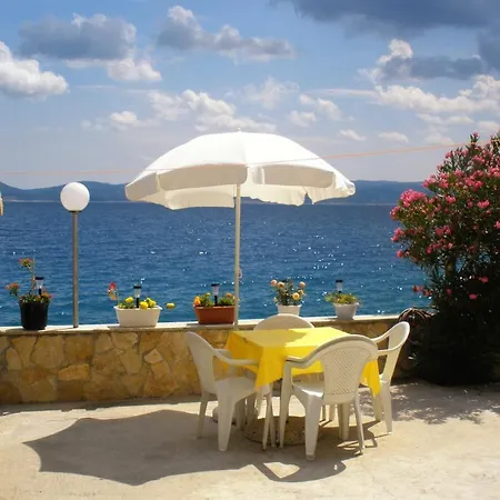 By The Sea Pisak, Omis - 10410 Apartment